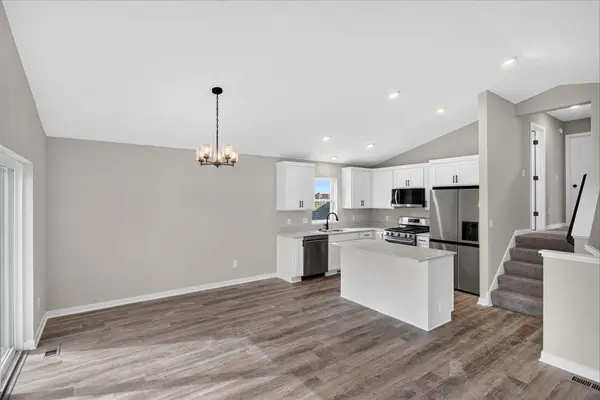 37546 Greenway AVE, North Branch, MN 55056