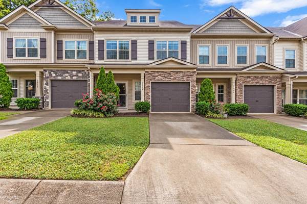 2008 Abbingdon Way, Old Hickory, TN 37138