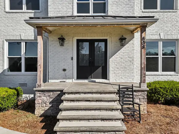 808 Alec Ct, Nolensville, TN 37135