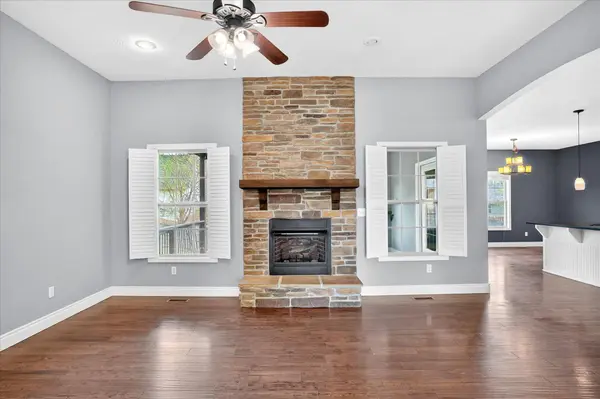 634 N Rockingham AVE, Nixa, MO 65714