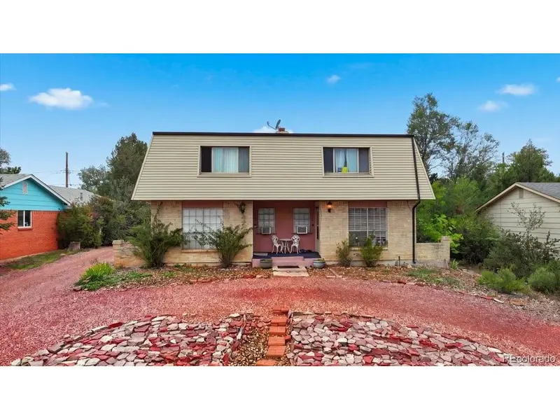 724 Pioneer, Colorado Springs, CO 80904