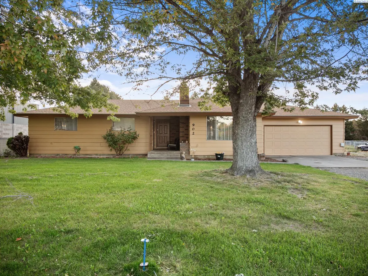902 S Kellogg, Kennewick, WA 99336