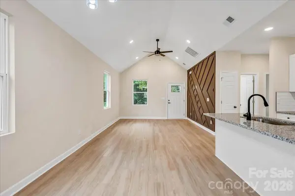 807 Cedar ST, East Spencer, NC 28039