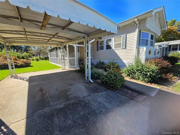 1661 Old Country Rd #282, Riverhead, NY 11901