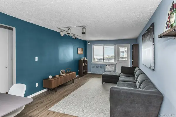 840 Shore RD #3 E, Long Beach, NY 11561
