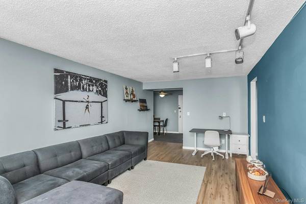 840 Shore RD #3 E, Long Beach, NY 11561