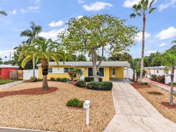 6235 COLUMBIA DR, Bradenton, FL 34207