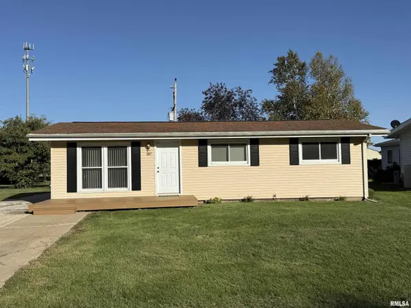 307 N 15TH AVE, Canton, IL 61520