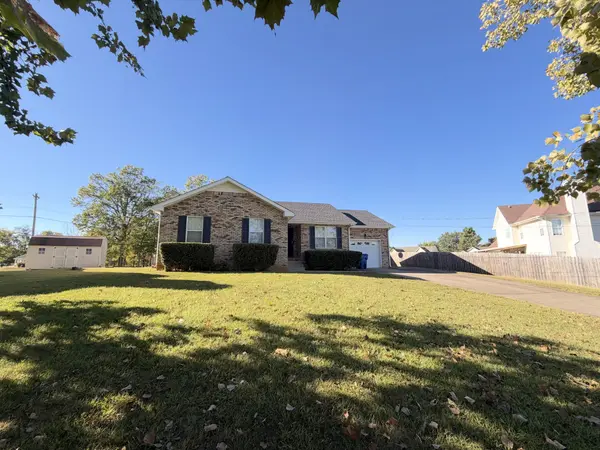 848 Bunny Ct, Clarksville, TN 37043