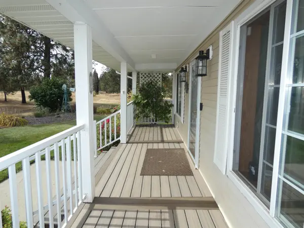 20504 W WATT Rd, Cheney, WA 99004