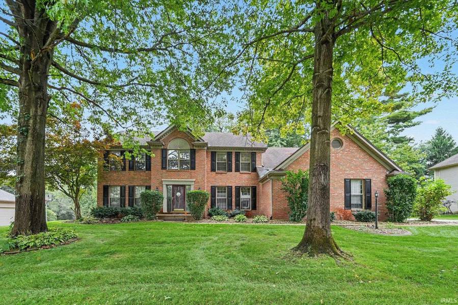 52480 Woodington CT, Granger, IN 46530