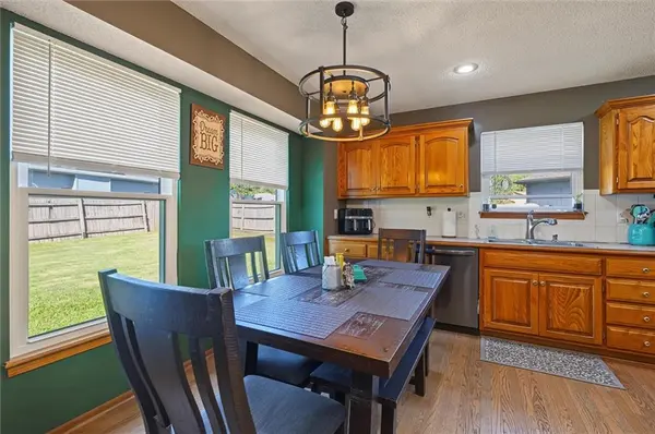 532 W Martin ST, Edgerton, KS 66021