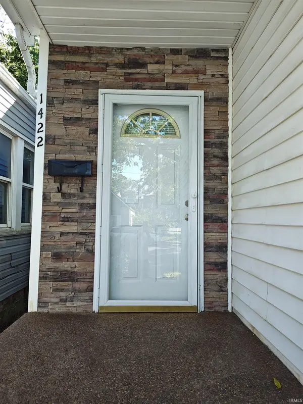 1422 EWING AVE, Evansville, IN 47712