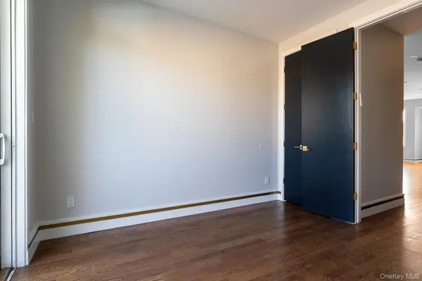 18 Twin AVE #304, Spring Valley, NY 10977