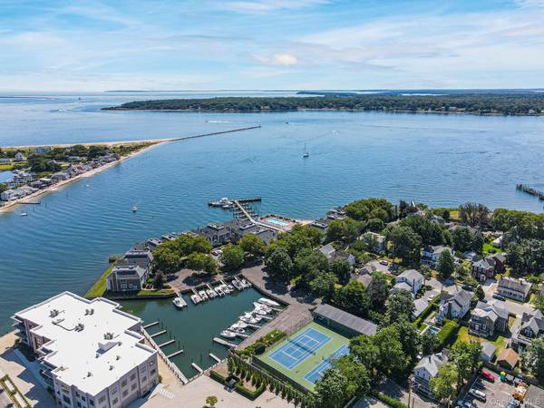 42 Stirling CV #A, Greenport, NY 11944