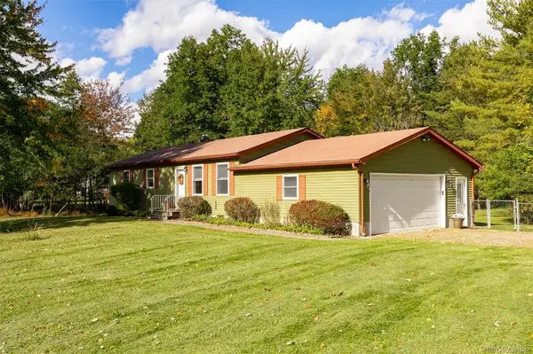 15 Elizabeth DR, Tivoli, NY 12583