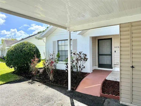10816 LAQUINTA DR, New Port Richey, FL 34654