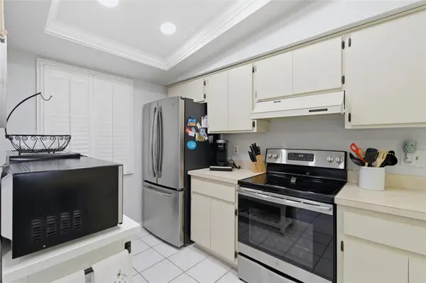 11650 CAPRI CIR S #204, Treasure Island, FL 33706