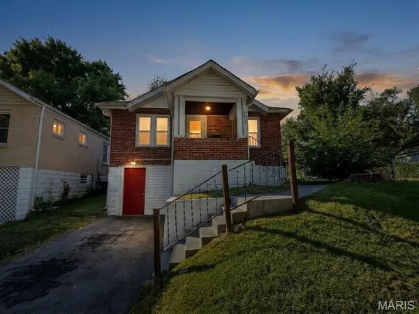 4604 June AVE, Northwoods, MO 63121