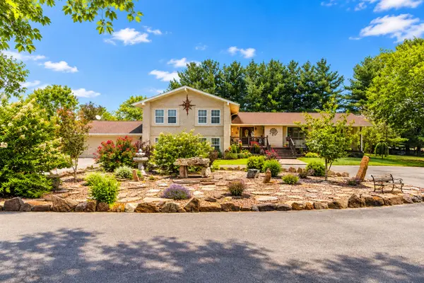 62 Hines RD, Murphysboro, IL 62966
