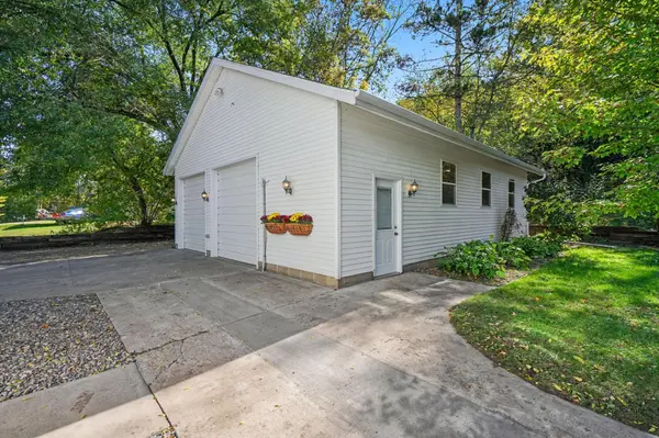 435 Spring Creek RD S, Red Wing, MN 55066