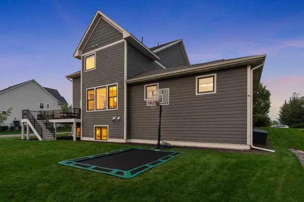 16513 Duluth TRL, Lakeville, MN 55044