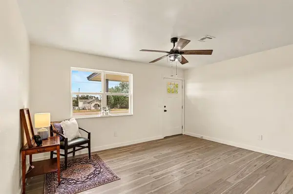 9209 S Sooner RD, Guthrie, OK 73044