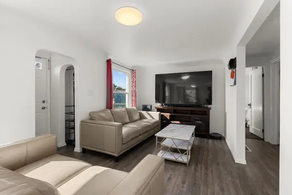 2321 E E Boone Ave, Spokane, WA 99202