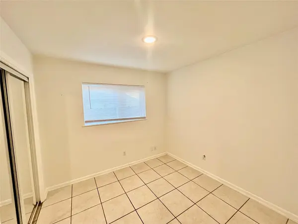 1413 Rutland DR #B, Austin, TX 78758