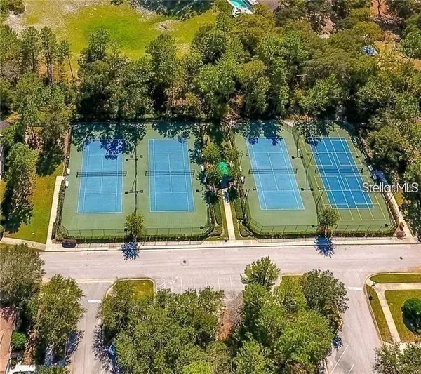 612 RAVENSHILL WAY, Deland, FL 32724