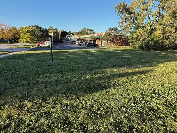 4671 old tavern RD, Lisle, IL 60532