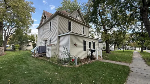 250 11th AVE, Granite Falls, MN 56241
