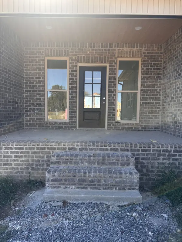 4949 Royal View Way, Clarksville, TN 37040