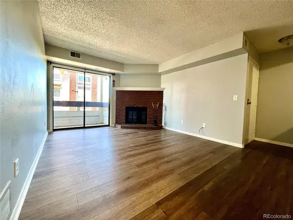 14437 E 1st #B10, Aurora, CO 80011