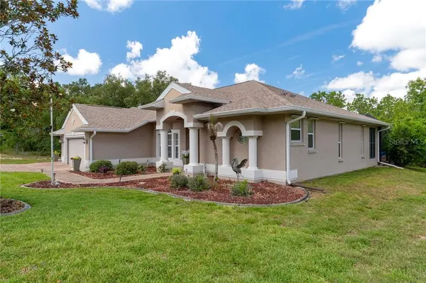 12 HACKBERRY DR, Homosassa, FL 34446