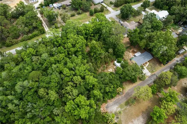 8479 W Doe LN, Homosassa, FL 34448