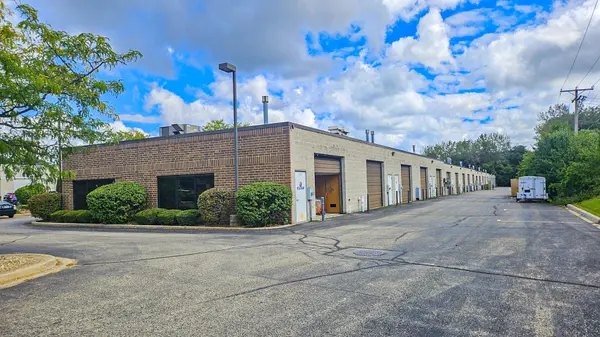 4157-4167 W Orleans ST, Mchenry, IL 60050