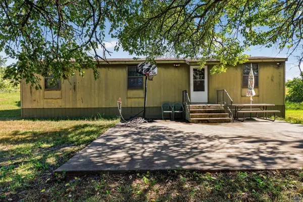 10725 SW 81st St, Auburn, KS 66042