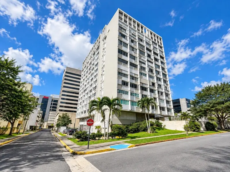 273 MEXICO ESQ. URUGUAY #6F, San Juan, PR 00918