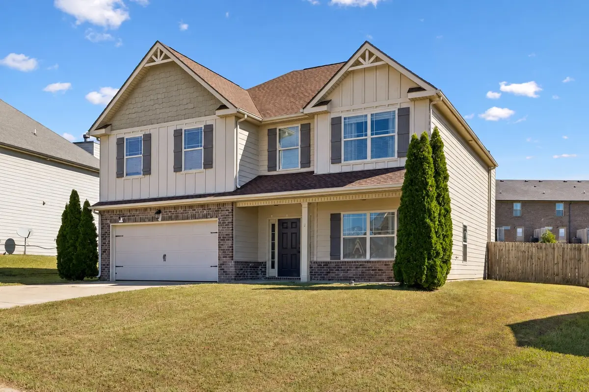2183 Bandera Dr, Clarksville, TN 37042