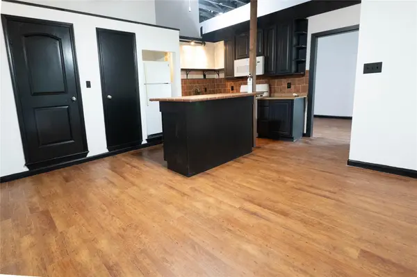 108 E Clark ST, Bartlett, TX 76511