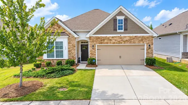 406 Secretariat DR, Iron Station, NC 28080