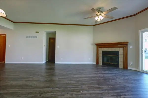 16604 E 53rd ST #S, Independence, MO 64055