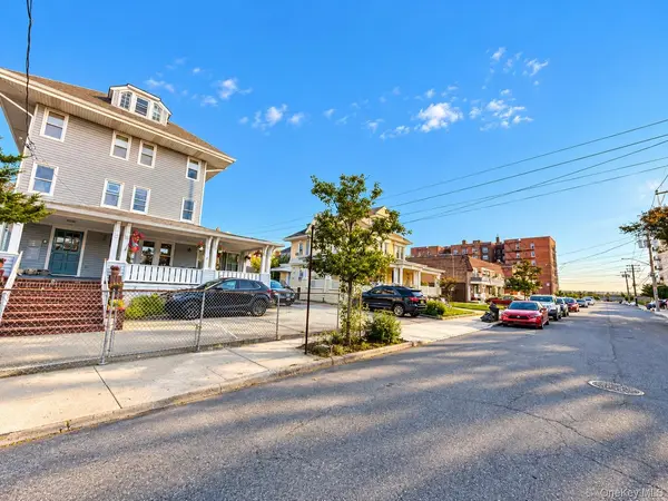164 Beach 122nd ST #2B, Rockaway Park, NY 11694