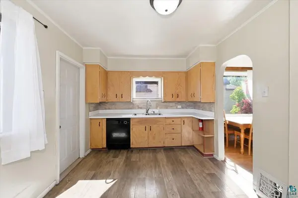 3715 E 3rd St, Superior, WI 54880