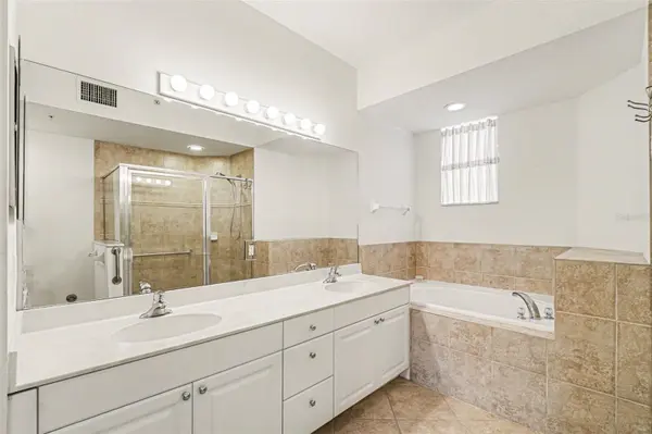 4683 CLUB DR #101, Port Charlotte, FL 33953