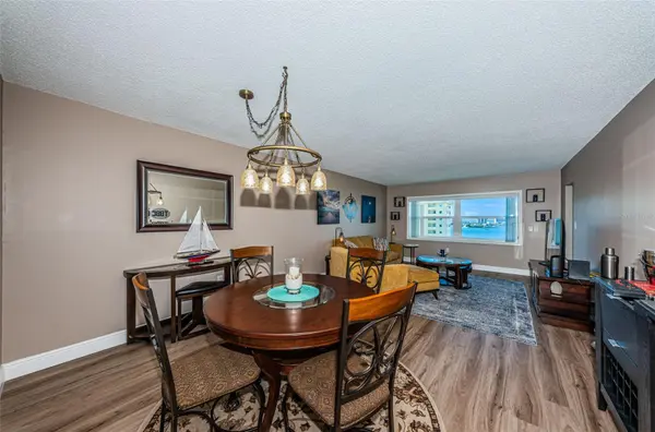 4575 COVE CIR #1003, St Petersburg, FL 33708