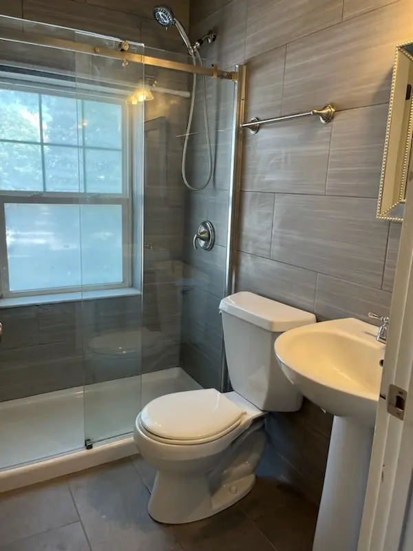 311 S Wheaton AVE #B, Wheaton, IL 60187