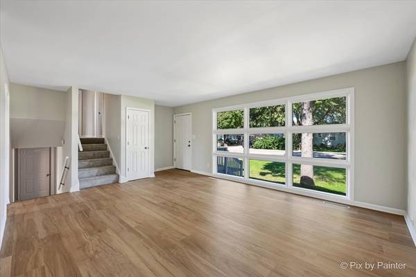 Address not disclosed, Mchenry, IL 60050