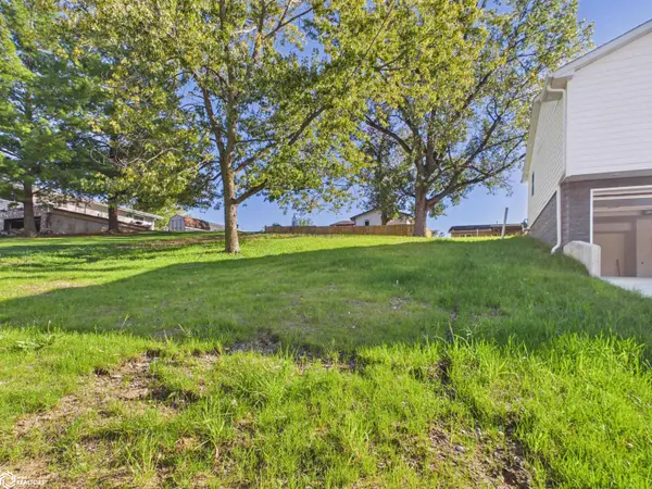 1114 Jay ST, Ottumwa, IA 52501